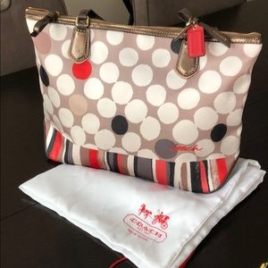 Coach tote